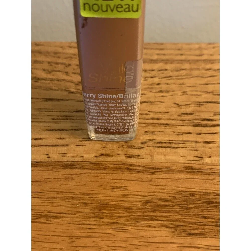DISCONTINUED Wet N Wild Vintage Lipstick Wild Shine 330A CRANBERRY SHINE FLAW